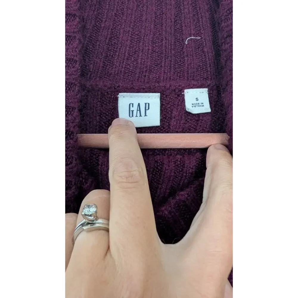 Gap Mockneck Ribbed Cozy Sweater in Beach Plum